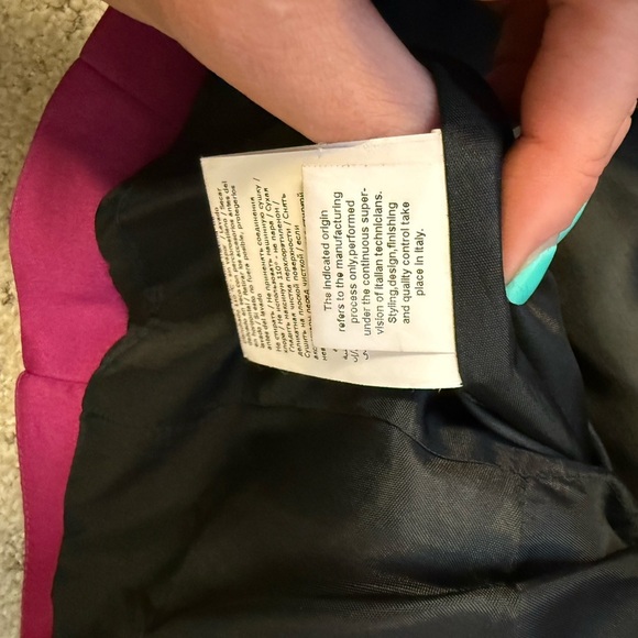 Luisa Spagnoli size 6 crop shiny fusia Blazer with Decorative Brooch EUC * - Picture 12 of 16